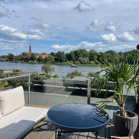 Apartment Seekutter Mit Eigenem Seezugang